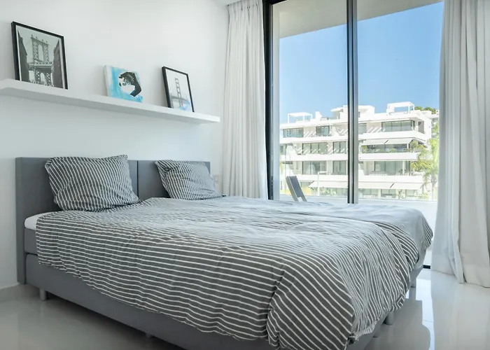 Modern Penthouse Cataleya, Apartment