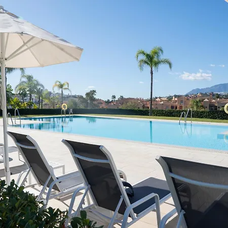 Modern Penthouse Cataleya, Apartment Estepona